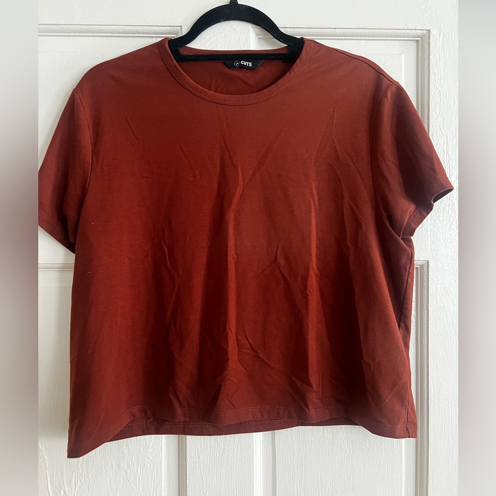 Cuts Almost Friday Tee - Regular length
